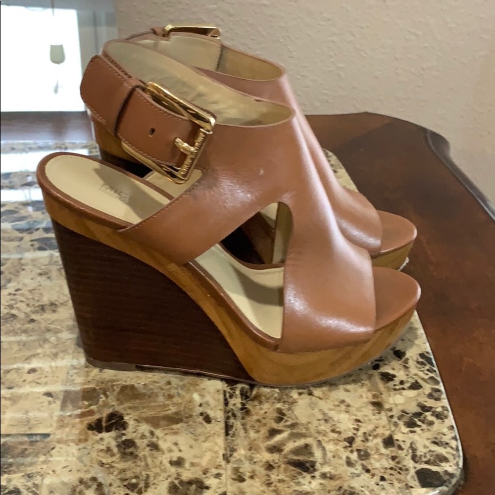 Michael Kors Josephine Wedge Platform Sandals - Picture 3 of 5